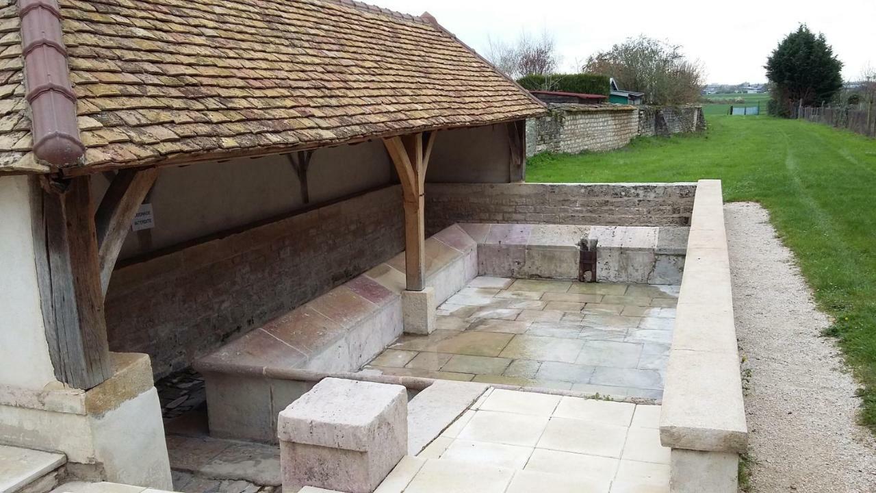 La Chagnelotte Apartment Farges-les-Chalon Bagian luar foto